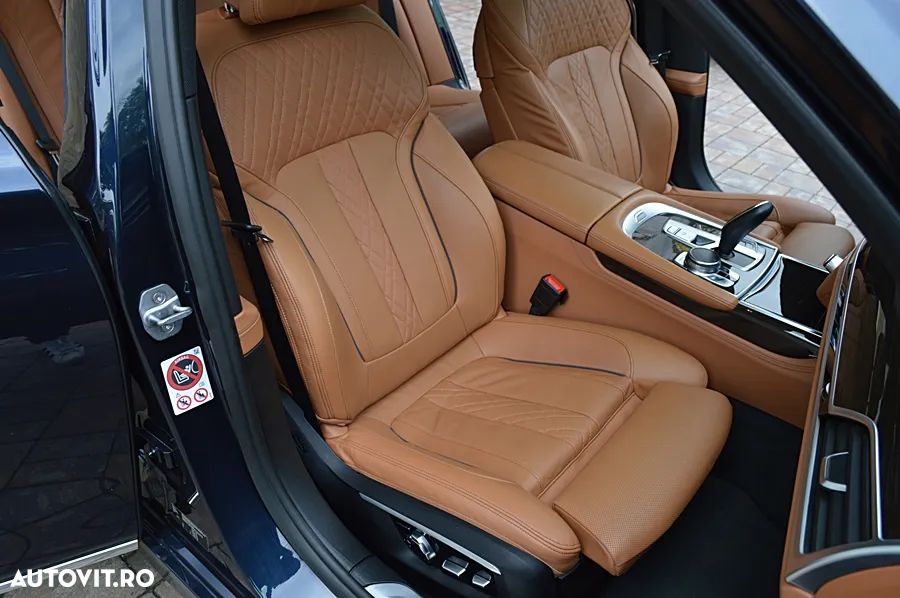 BMW Seria 7 730d xDrive Edition Exclusive - 32