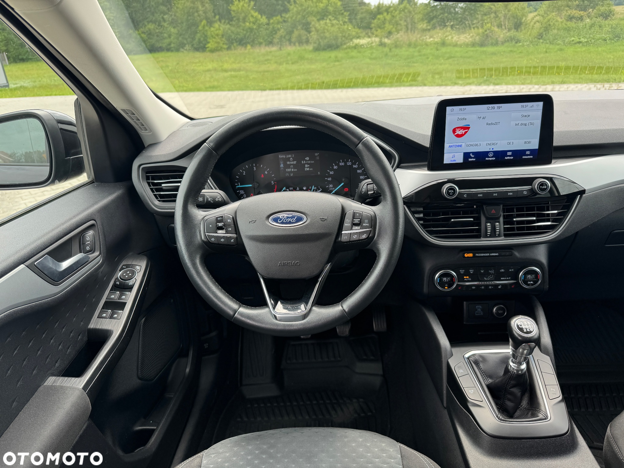 Ford Kuga - 26