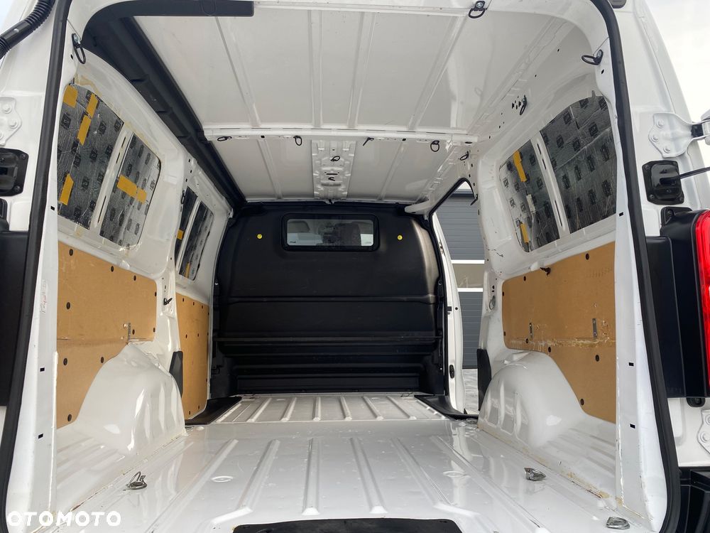 Peugeot EXPERT 2.0, MAX długi, niski przebieg, zakupiony w salonie w Rzeszowie, bezwypadkowy - 17