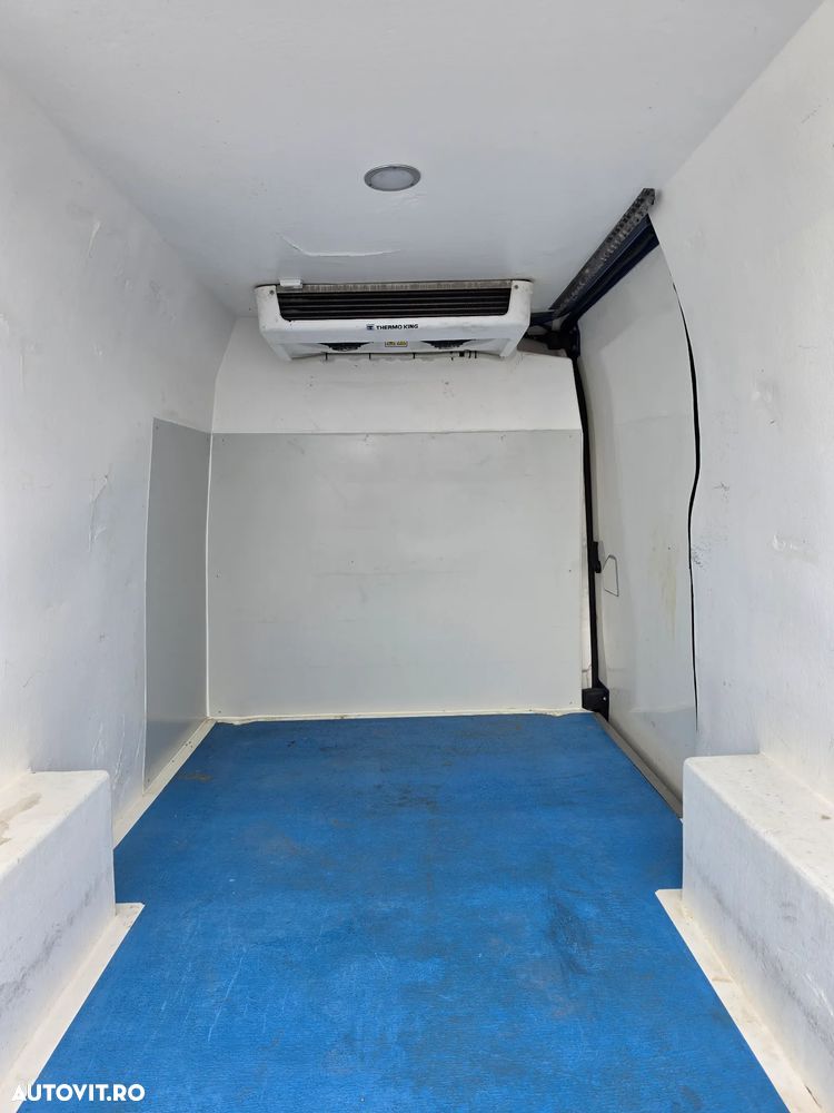 Renault Master - 10