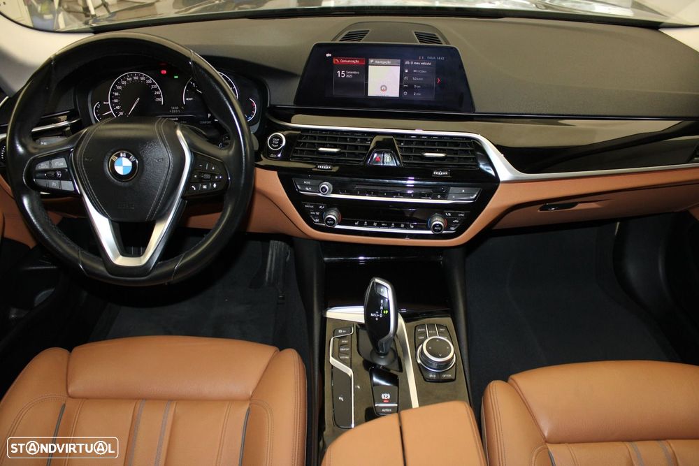 BMW 520 d Auto - 11