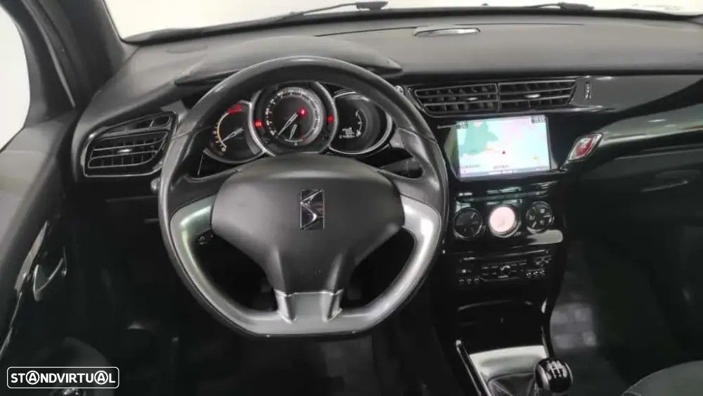 Citroën DS3 1.6 HDi Airdream So Chic - 25