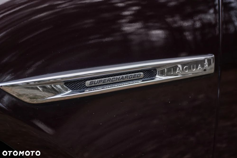 Jaguar XJ 5.0 S/C LWB Ultimate - 11