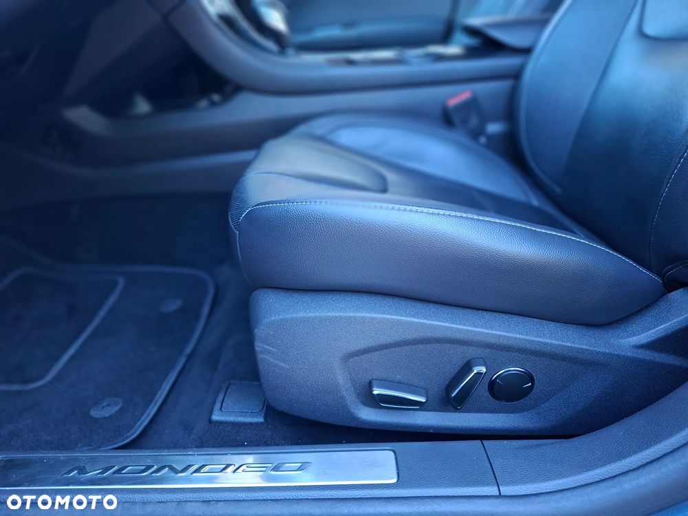 Ford Mondeo - 24