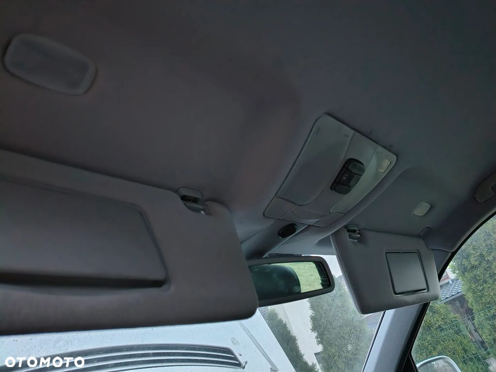 Mercedes-Benz Klasa E 280 4 Matic Elegance - 30