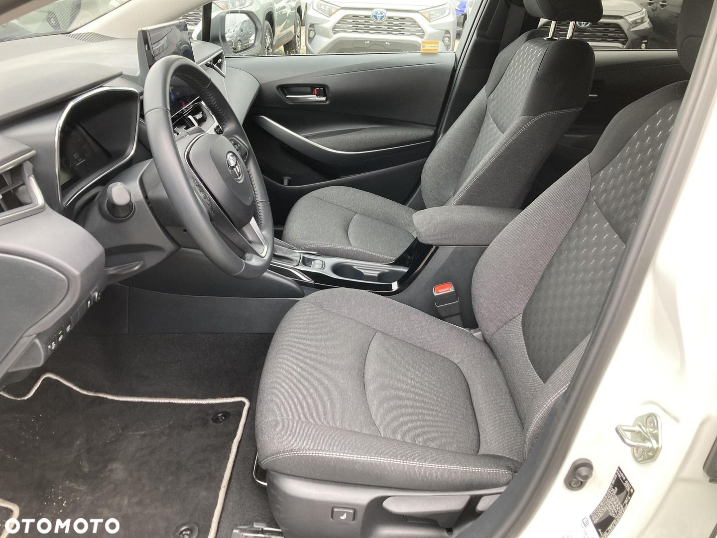 Toyota Corolla 1.8 Hybrid Style - 10