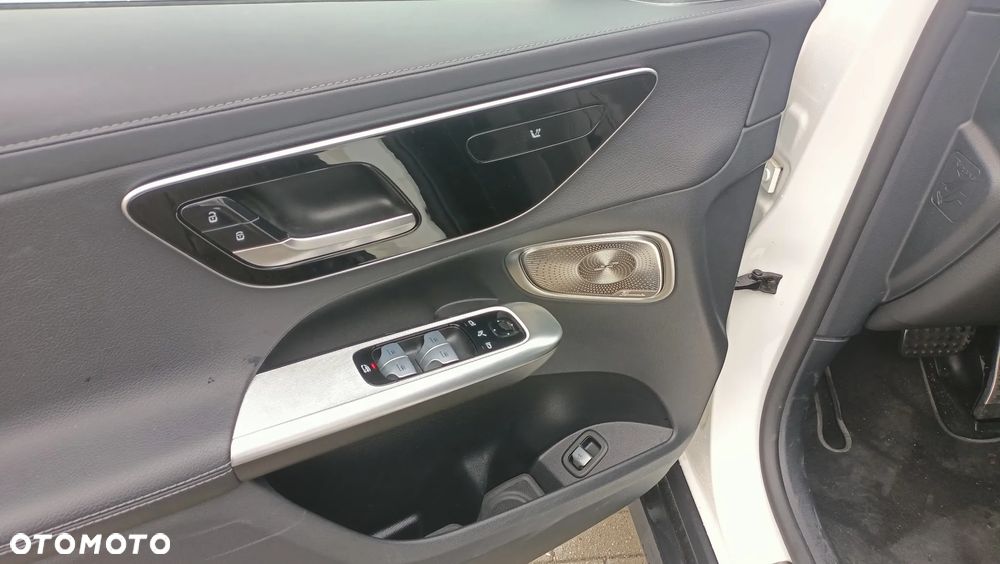 Mercedes-Benz GLC - 9