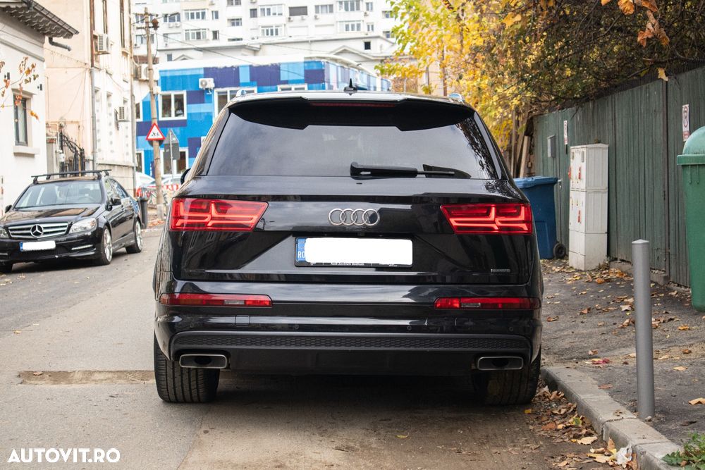 Audi Q7 3.0 ultra TDI Quattro Tiptronic - 3