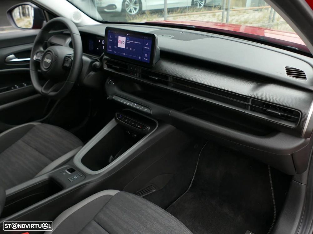 Jeep Avenger 54 kWh Altitude - 31