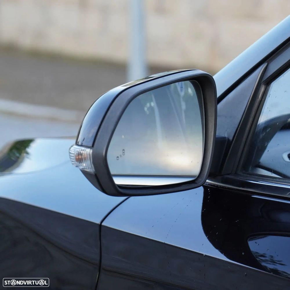 MG ZS EV 44.5 kWh Luxury - 51