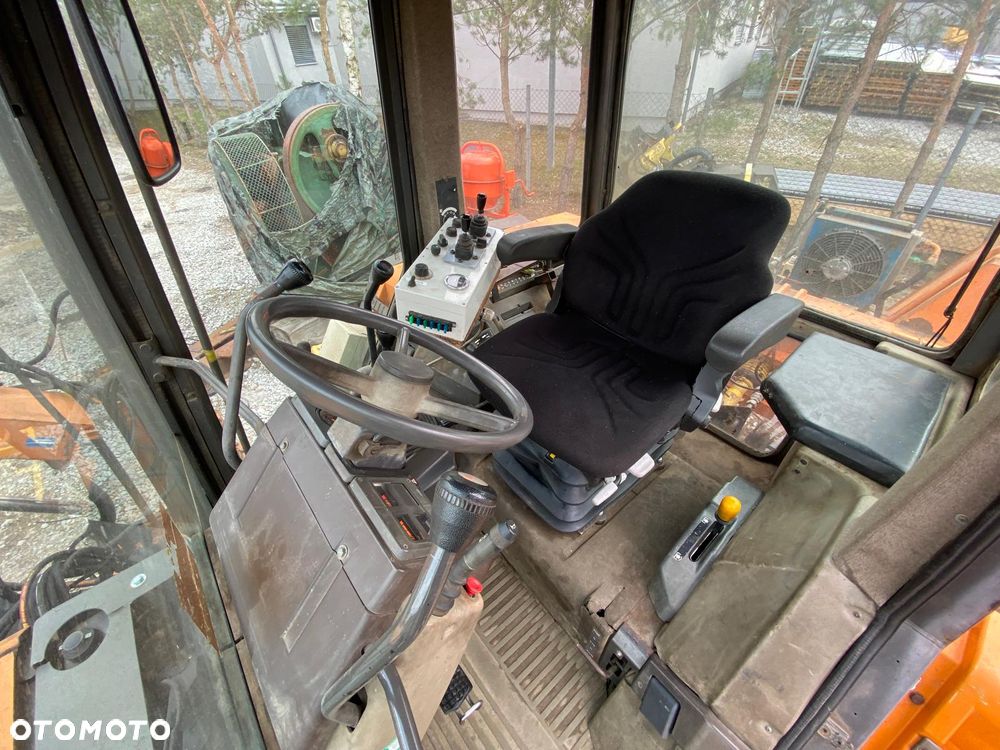 Renault 106-54 z kosiarką boczną - 21