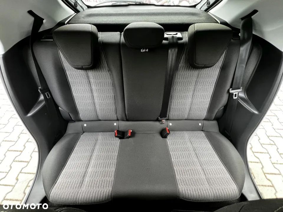 Opel Corsa 1.2 Direct Injection Turbo - 10