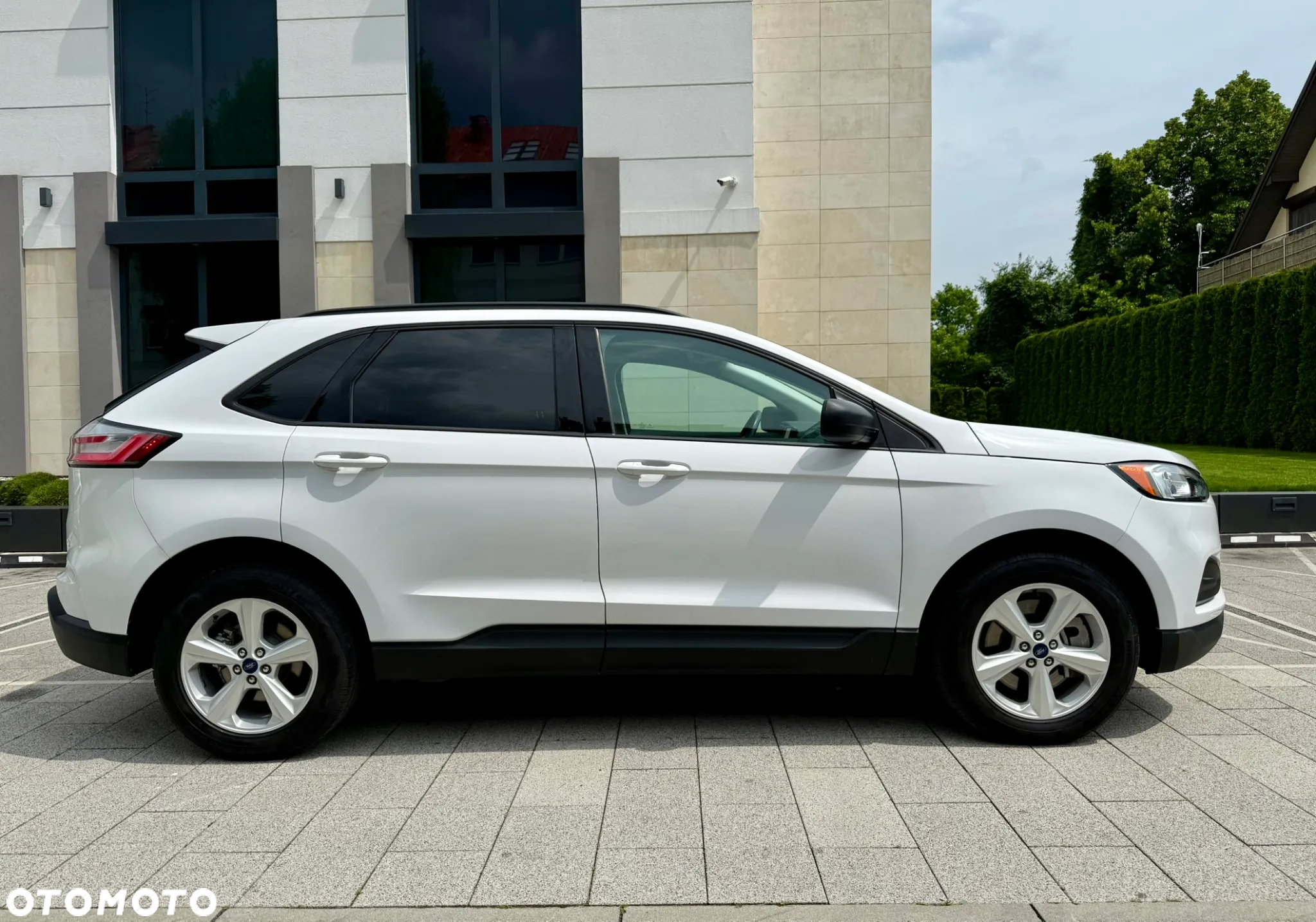 Ford Edge - 4