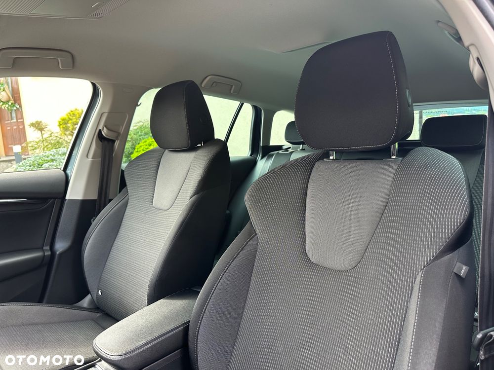 Skoda Octavia 2.0 TDI DSG Premium Edition - 12
