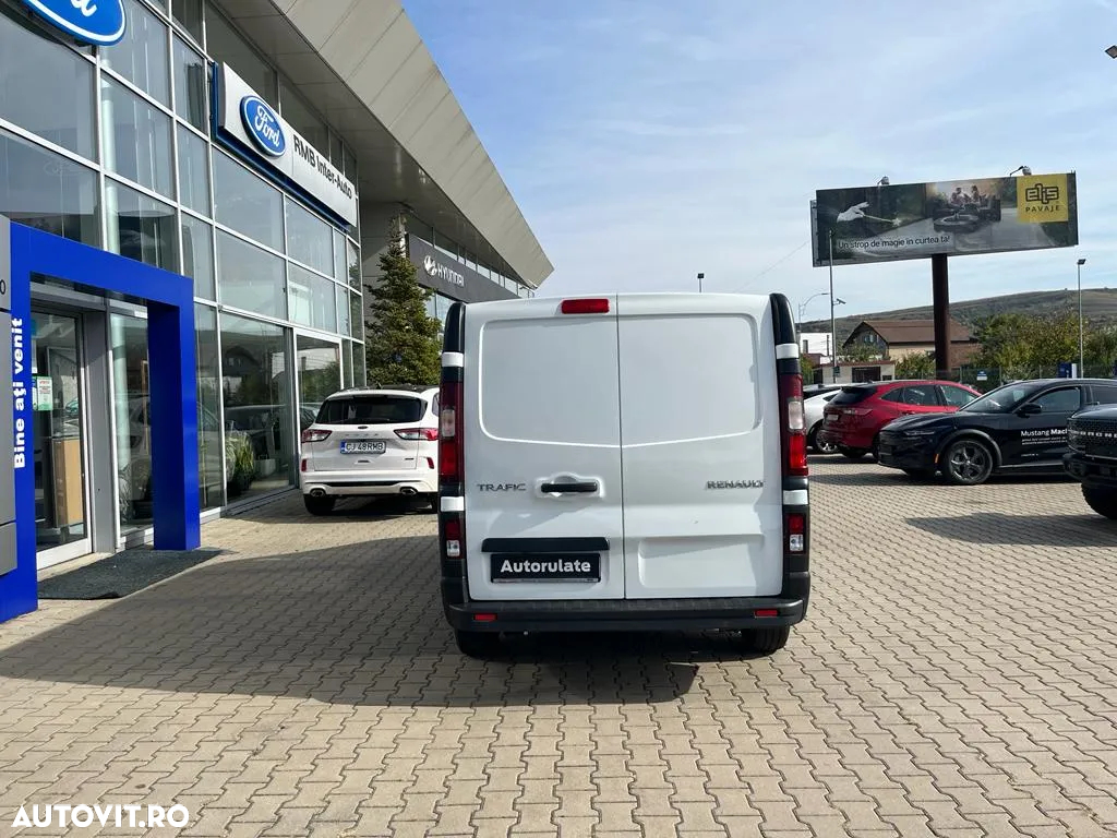 Renault TRAFIC - 5