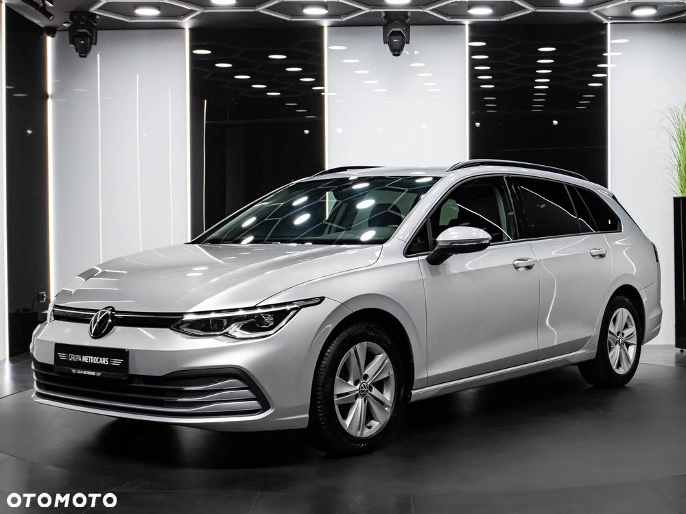 Volkswagen Golf Variant 1.5 eTSI EVO Life DSG - 2