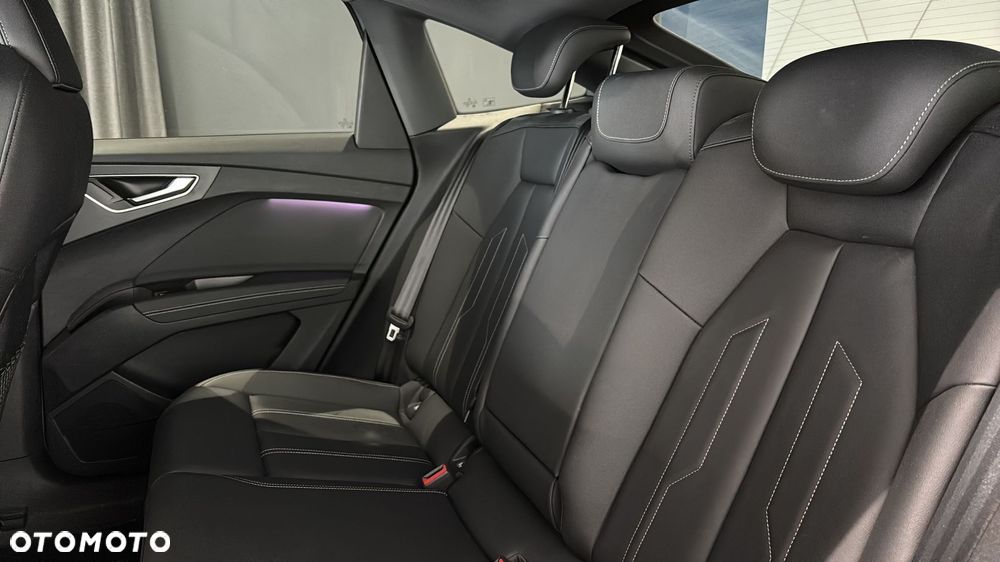 Audi Q4 e-tron - 17