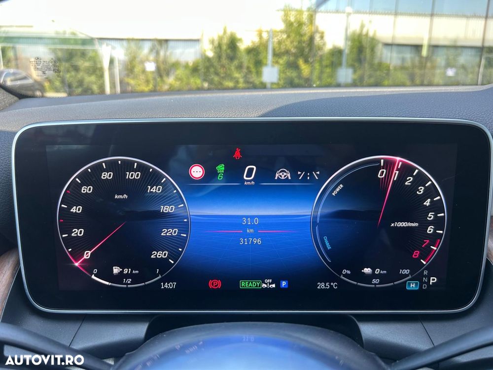 Mercedes-Benz GLC 300 e 4Matic 9G-TRONIC Exclusive - 11