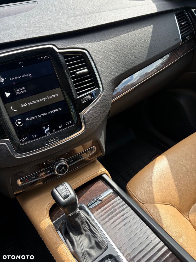 Volvo XC 90 T6 AWD Geartronic RDesign - 8