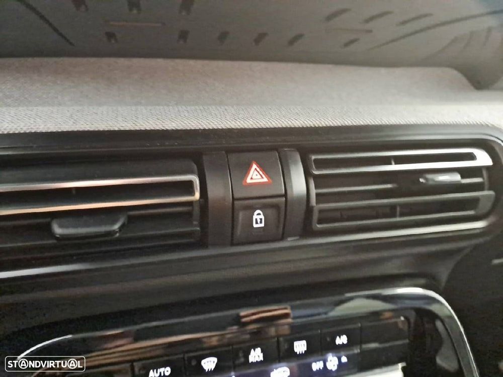 Citroën C3 Aircross 1.2 PureTech Plus - 23