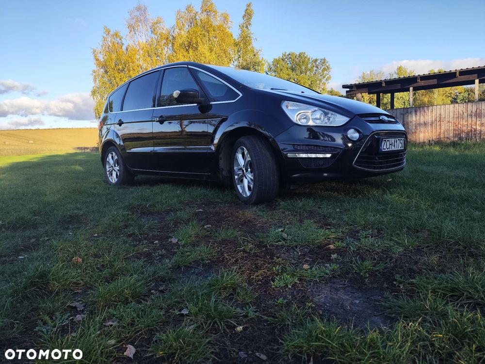 Ford S-Max 2010 photo 4