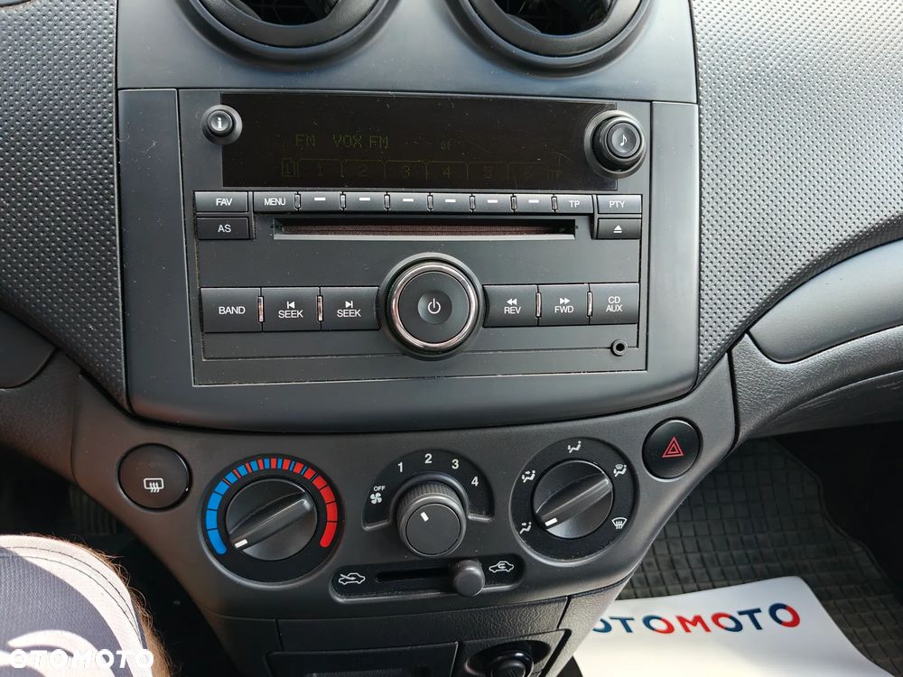 Chevrolet Aveo 1.2 Plus - 22