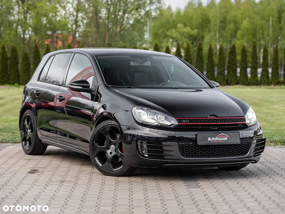 Volkswagen Golf 2.0 GTI - 2