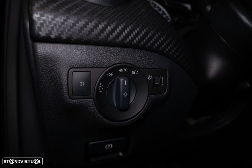 Mercedes-Benz GLA 180 d Style - 24