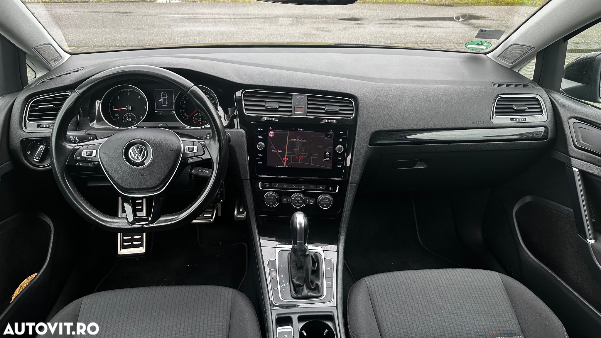 Volkswagen Golf 2.0 TDI DSG Sound - 30