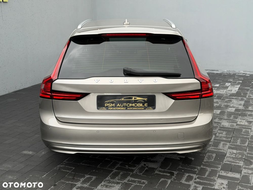 Volvo V90 D5 AWD Momentum Pro - 9