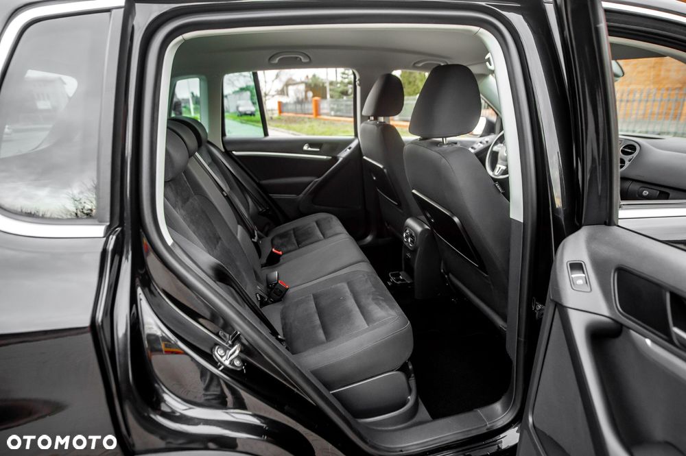 Volkswagen Tiguan - 23
