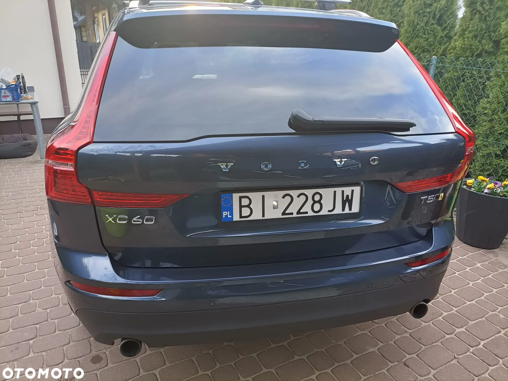 Volvo XC 60 T5 AWD Momentum - 12