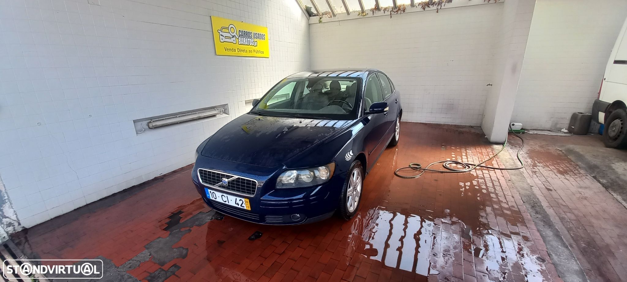 Volvo S40 - 1