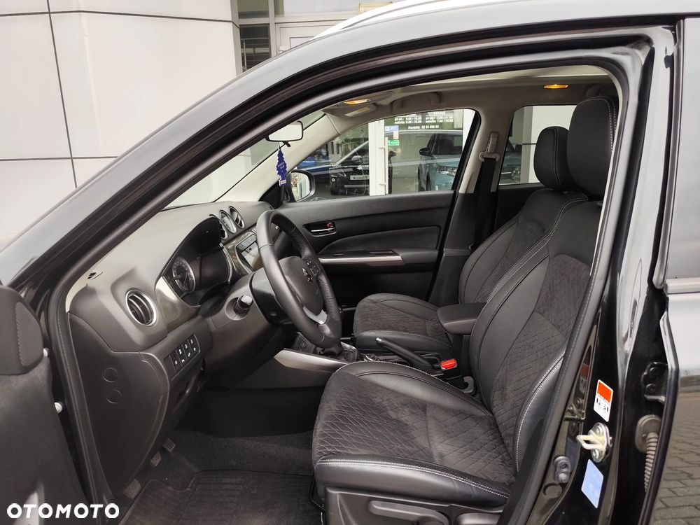 Suzuki Vitara 1.4 Boosterjet mHEV Elegance Sun 4WD - 9