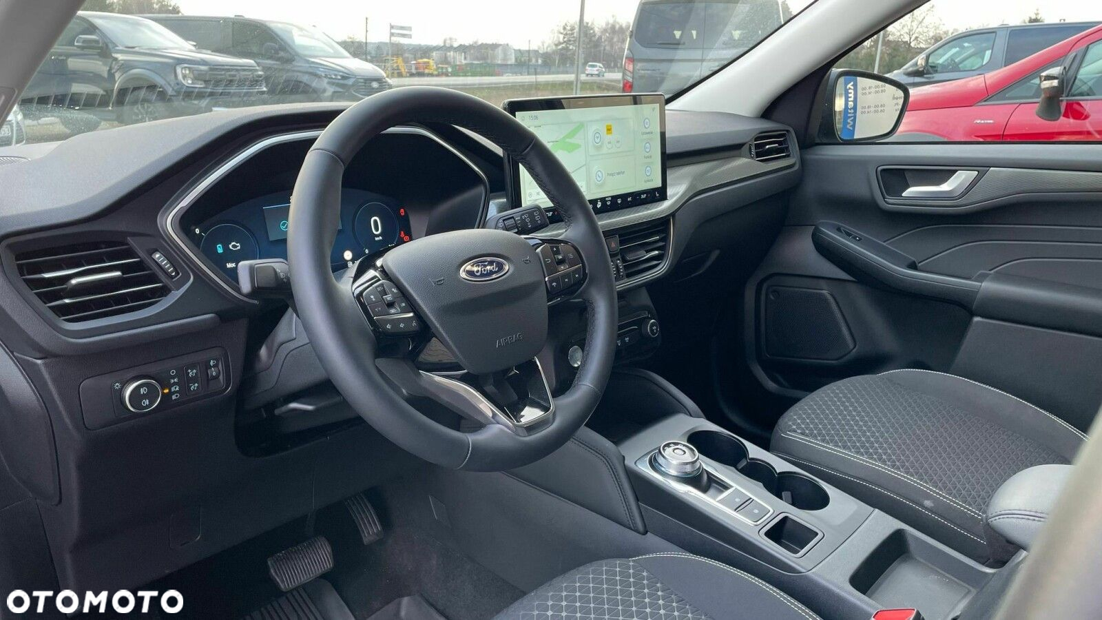 Ford Kuga - 12