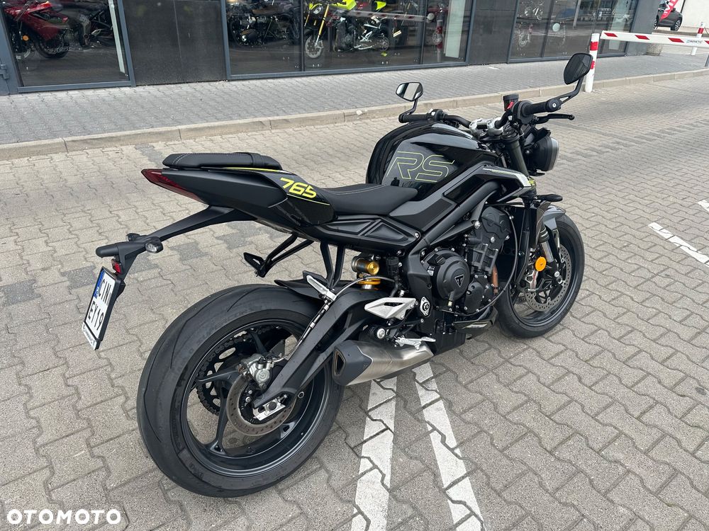 Triumph Street Triple - 5
