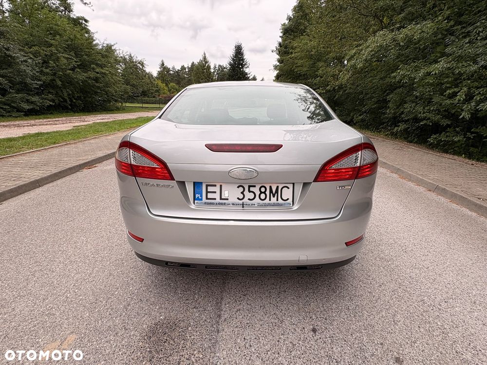 Ford Mondeo - 7