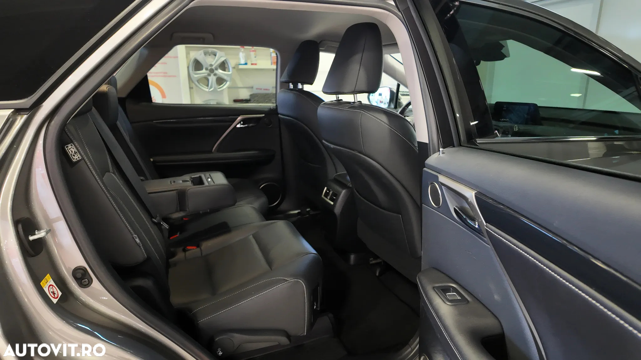 Lexus Seria RX 450hL (hybrid) Luxury Line - 33