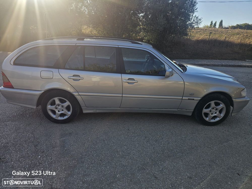 Mercedes-Benz C 220 D - 2