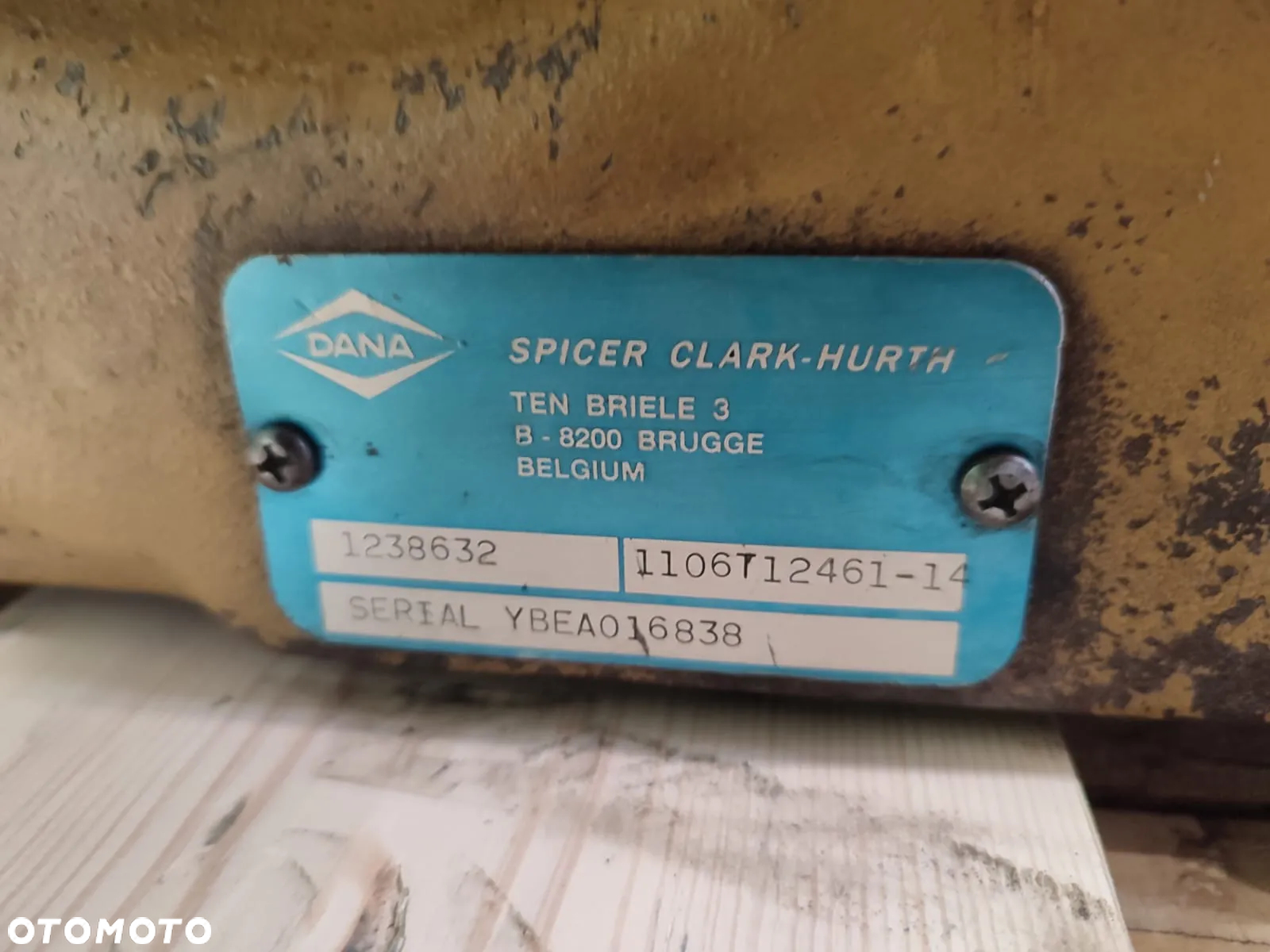 Skrzynia biegów Cat Th Spicer Clark Hurth 1106T12461 14 - 11