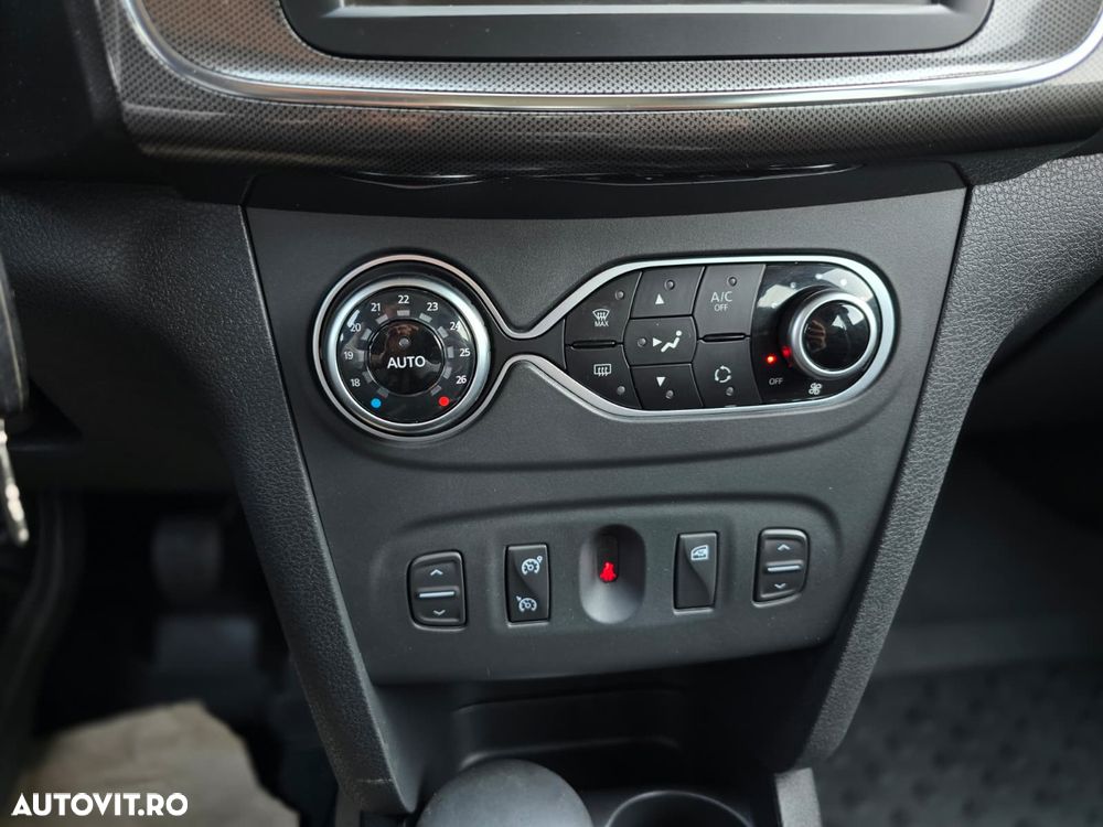 Dacia Logan 1.5 Blue dCi Prestige - 11