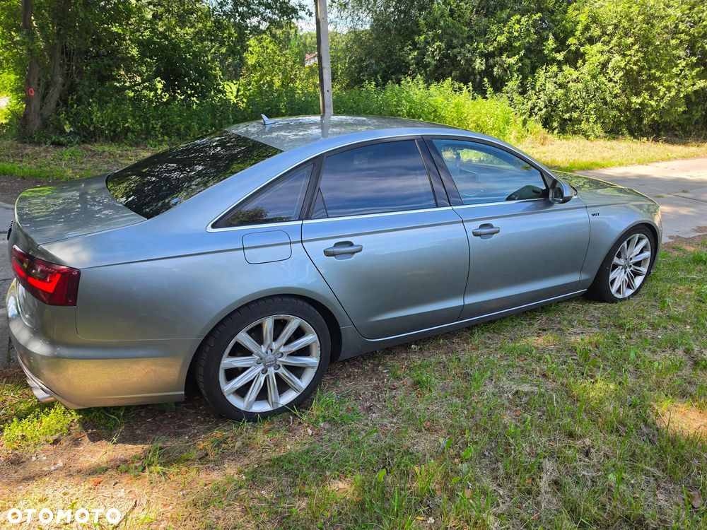 Audi A6 Limousine 2.8 FSI Quattro S tronic - 4