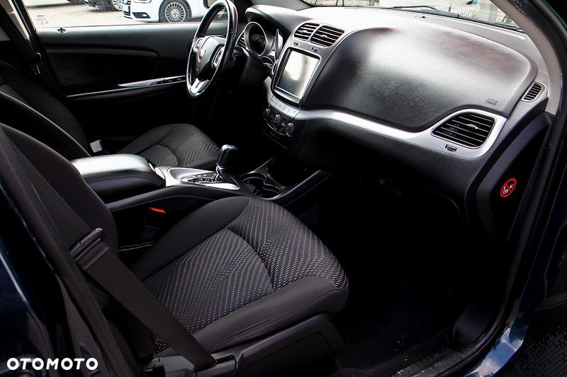 Fiat Freemont 2.0 Multijet Black Code AWD - 8