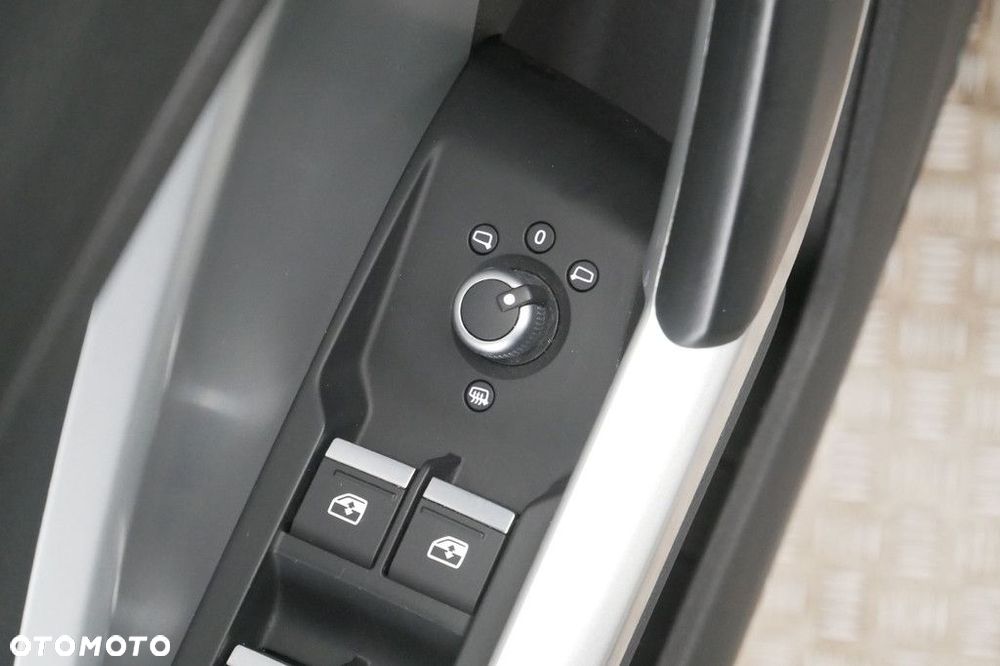 Audi Q3 Sportback - 27