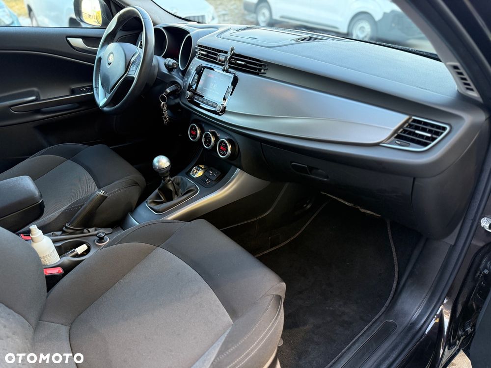 Alfa Romeo Giulietta 1.6 JTDM 16V Business - 15