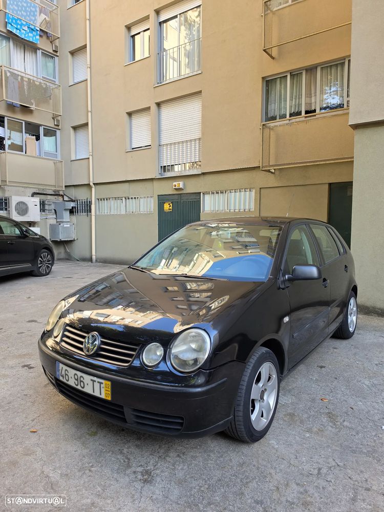 VW Polo 1.2 Confortline - 2