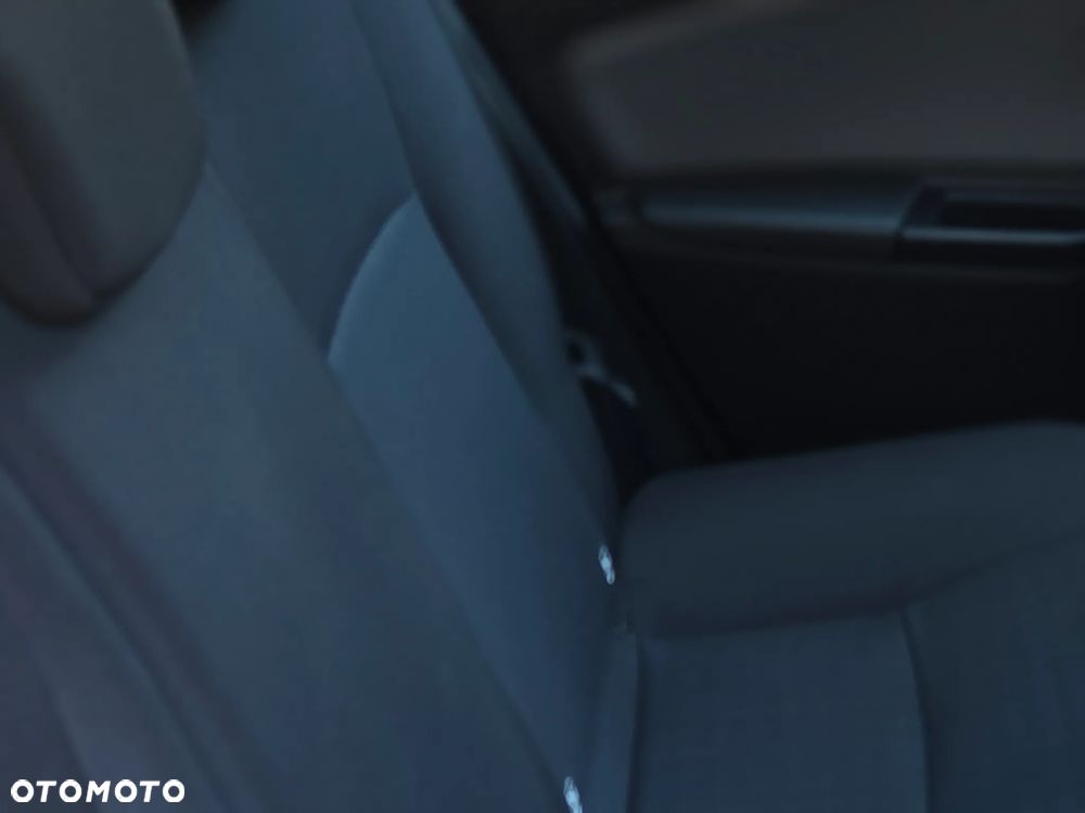 Toyota Yaris 1.5 Active - 9