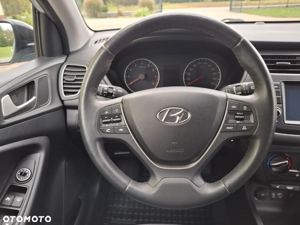 Hyundai i20 1.0 T-GDI YES Plus - 28