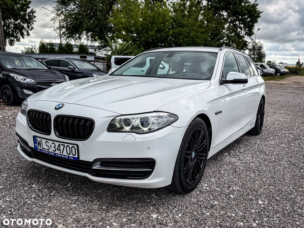 BMW Seria 5 518d Luxury Line - 3