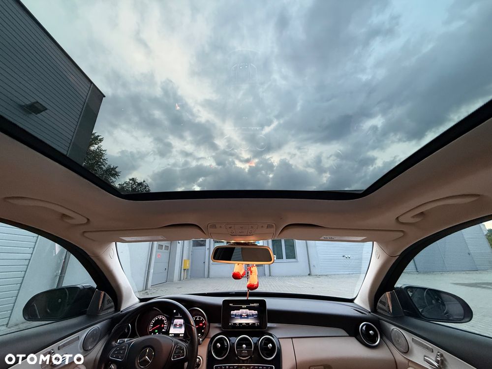 Mercedes-Benz Klasa C 300 7G-TRONIC - 8